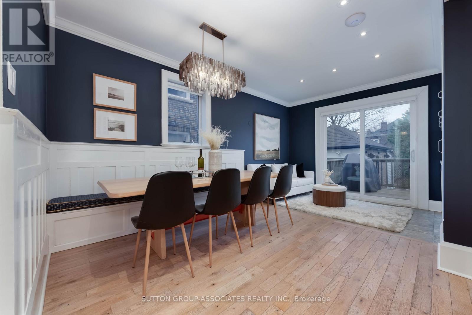 91 Northcliffe Boulevard, Toronto, Ontario  M6H 3H3 - Photo 15 - C12696404