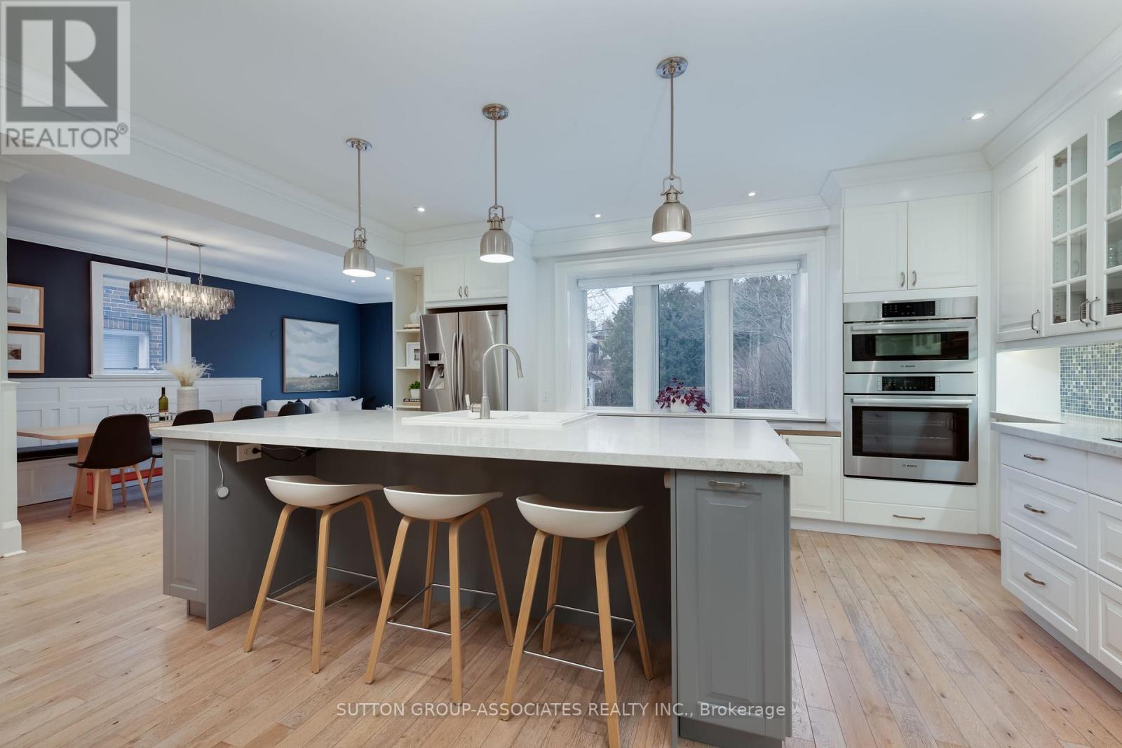 91 Northcliffe Boulevard, Toronto, Ontario  M6H 3H3 - Photo 9 - C12696404