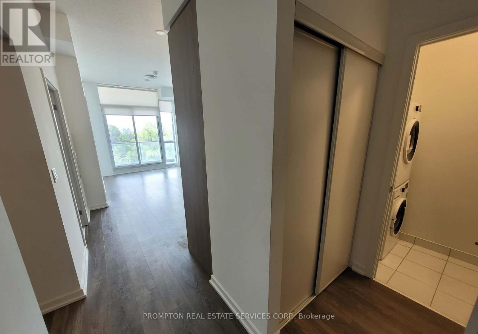 215 - 36 Forest Manor Road, Toronto, Ontario  M2J 1M5 - Photo 7 - C12696456