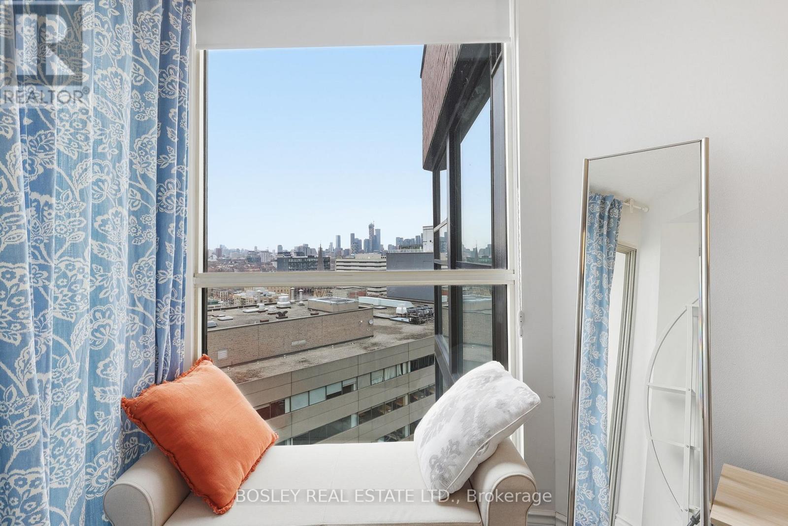 Ph 12 - 705 King Street W, Toronto, Ontario  M5V 2W8 - Photo 11 - C12696468