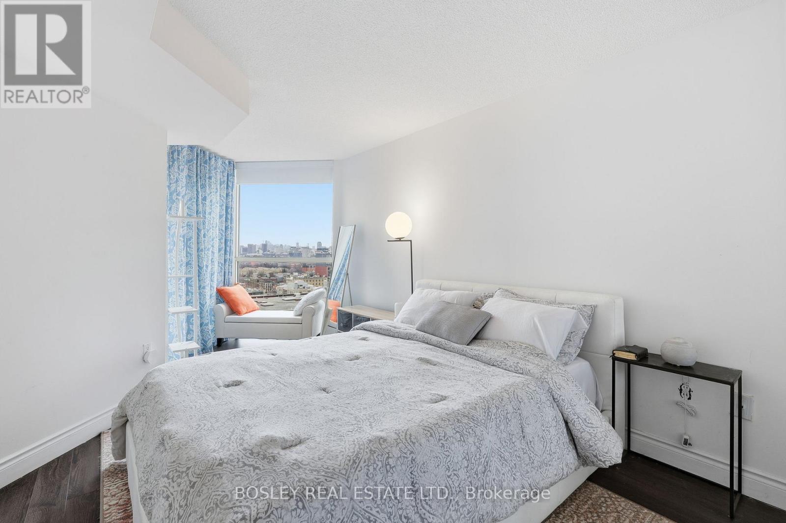 Ph 12 - 705 King Street W, Toronto, Ontario  M5V 2W8 - Photo 9 - C12696468