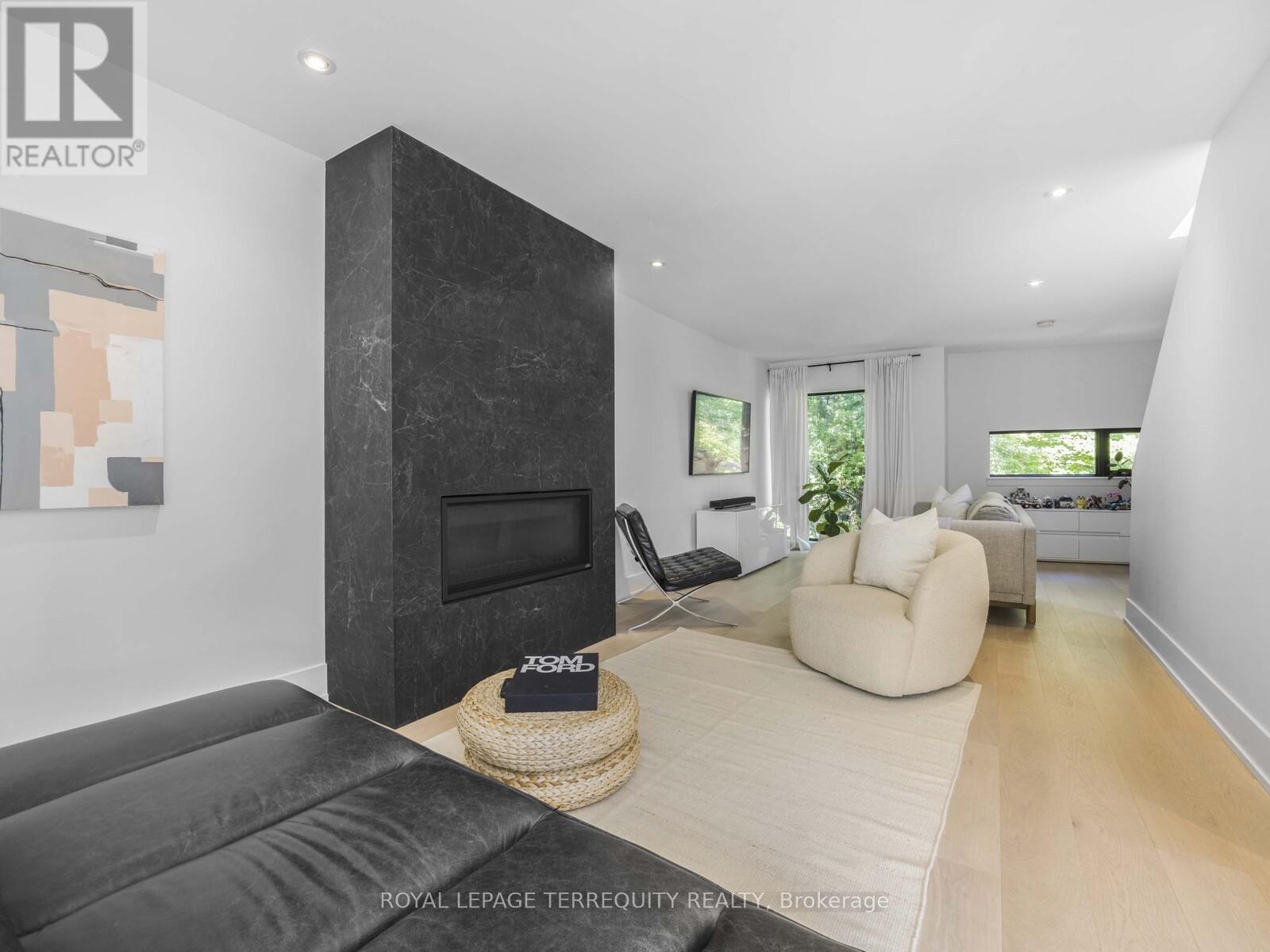 125 - 10 Walker Avenue, Toronto, Ontario  M4V 1G2 - Photo 11 - C12696470