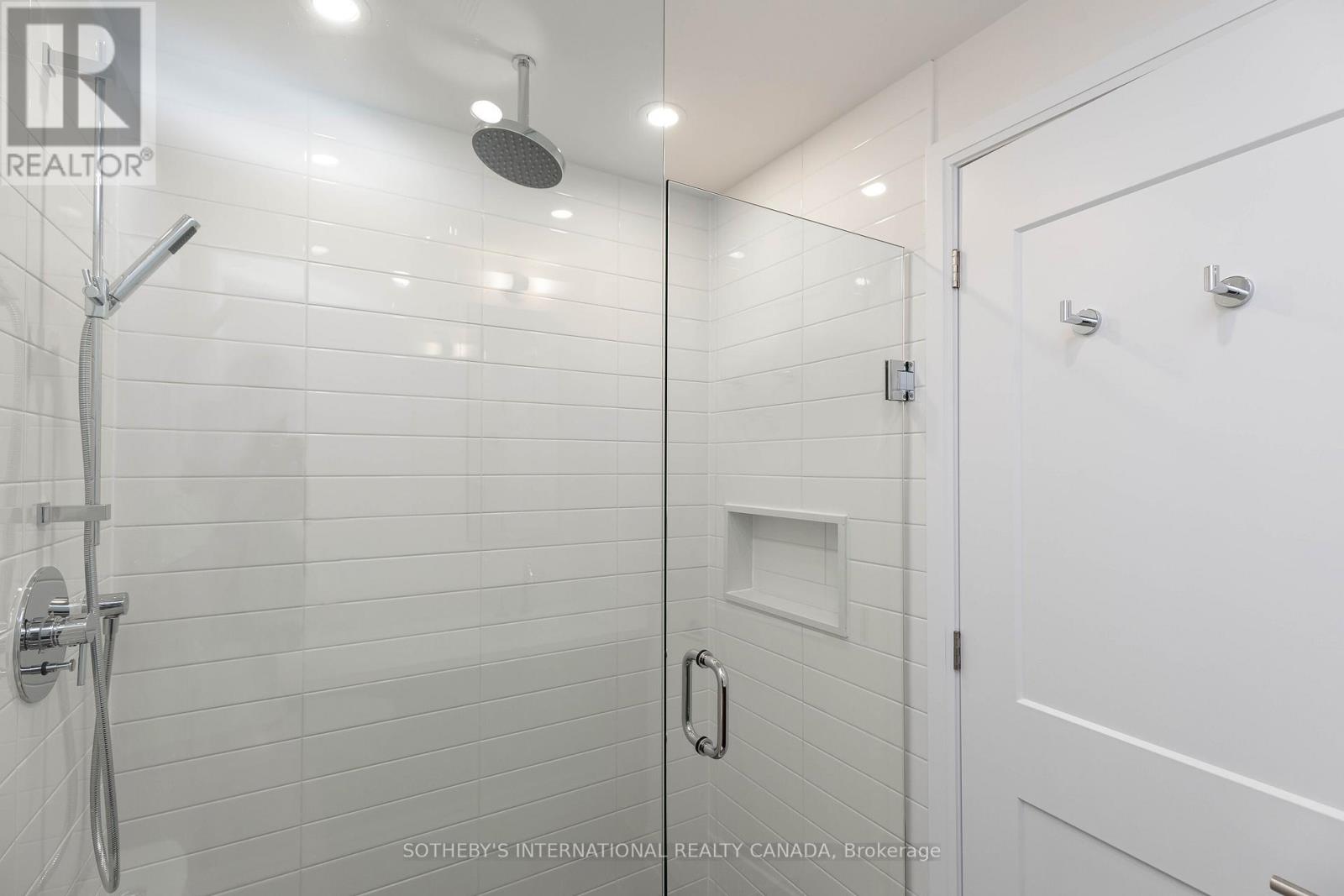 906 - 88 Cumberland Street, Toronto, Ontario  M5R 0C8 - Photo 16 - C12696486