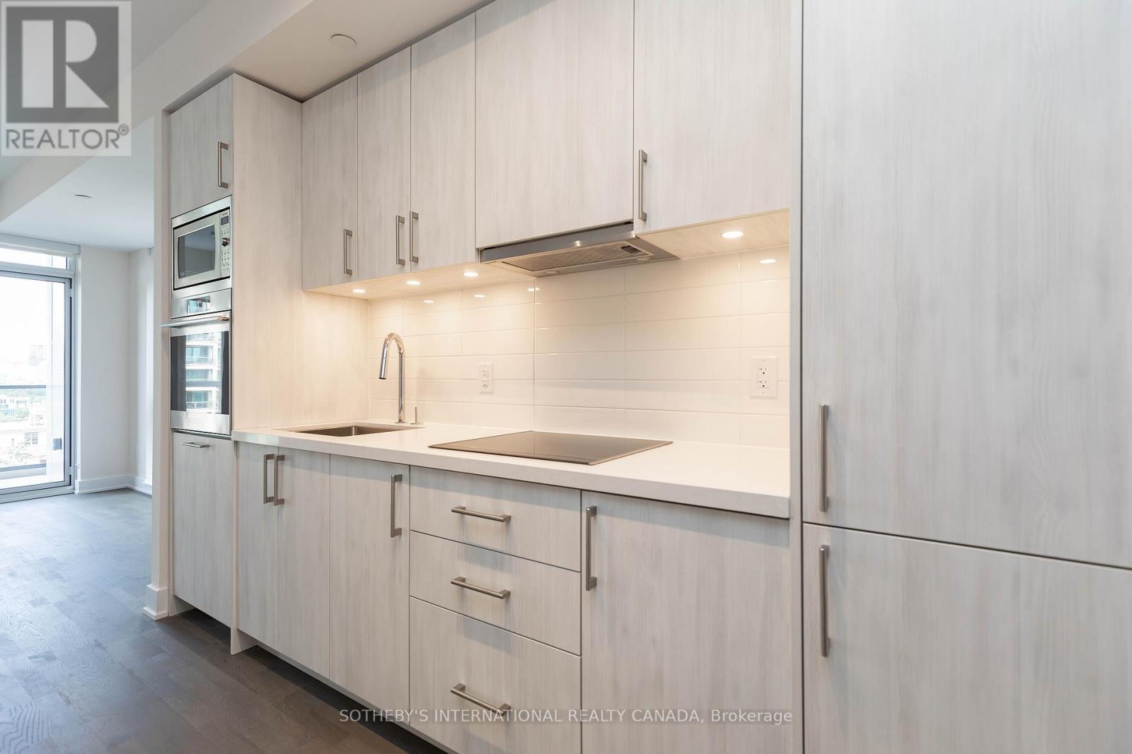 906 - 88 Cumberland Street, Toronto, Ontario  M5R 0C8 - Photo 9 - C12696486