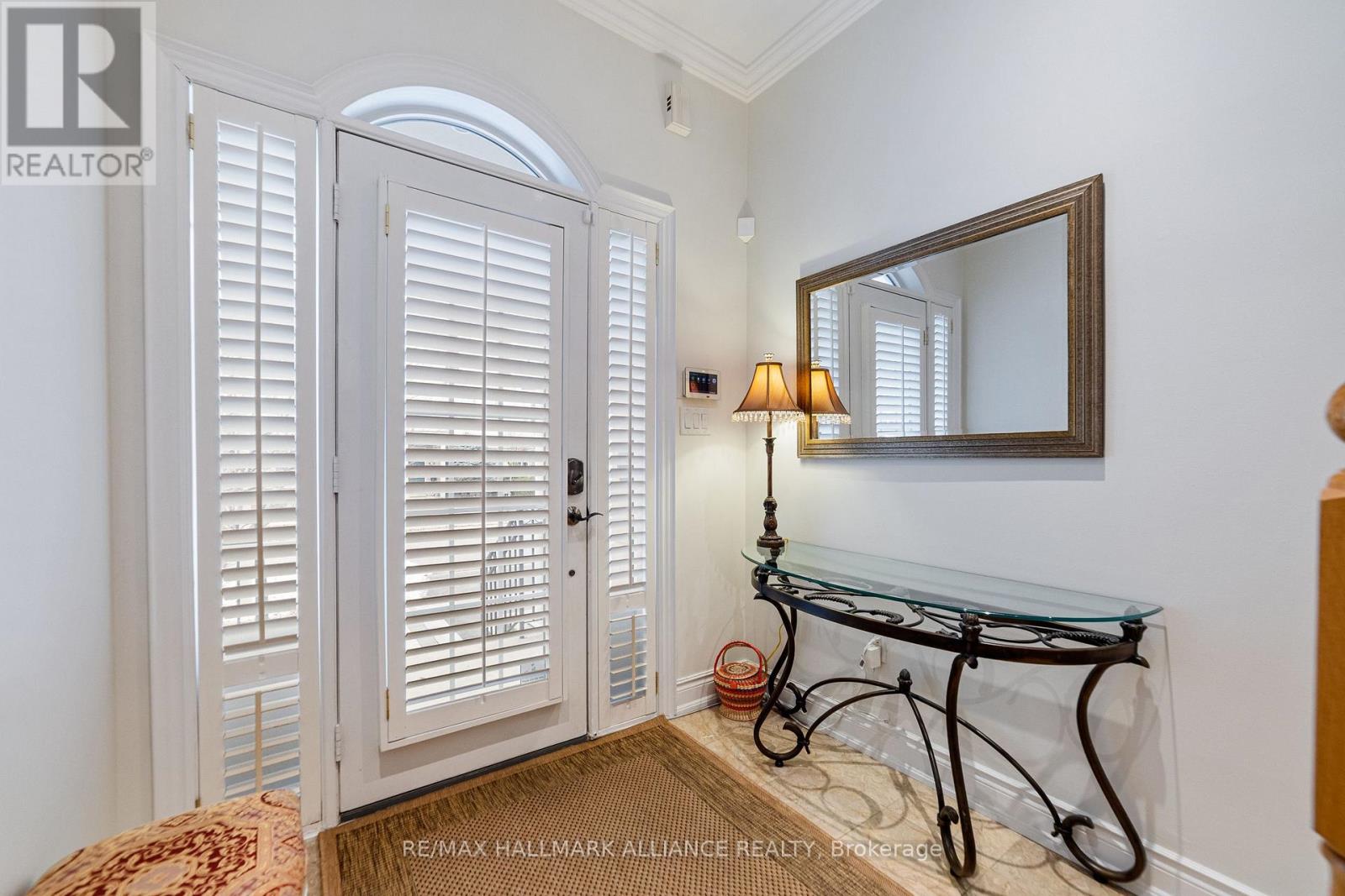 28 Preakness Drive, Toronto, Ontario  M3B 3S1 - Photo 4 - C12696508