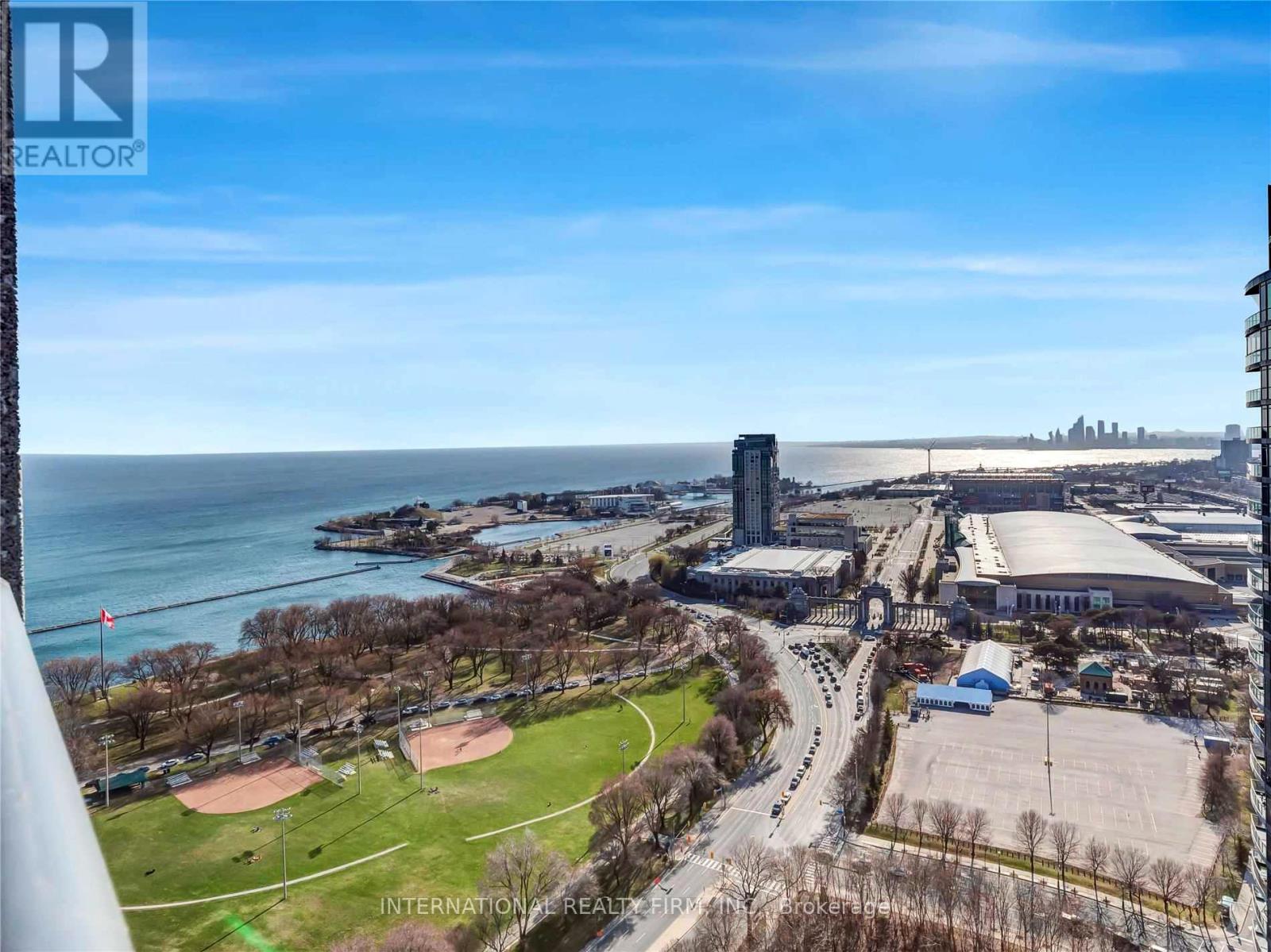 1112 - 215 Fort York Boulevard, Toronto, Ontario  M5V 4A2 - Photo 14 - C12696548