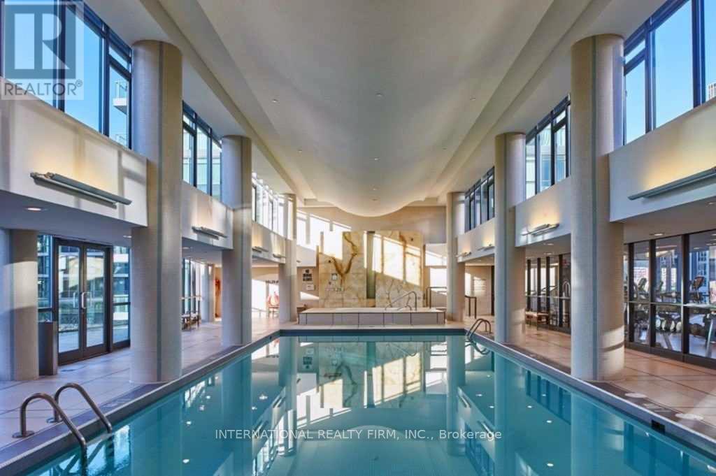 1112 - 215 Fort York Boulevard, Toronto, Ontario  M5V 4A2 - Photo 21 - C12696548