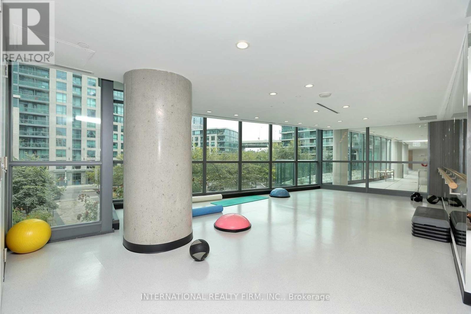 1112 - 215 Fort York Boulevard, Toronto, Ontario  M5V 4A2 - Photo 26 - C12696548