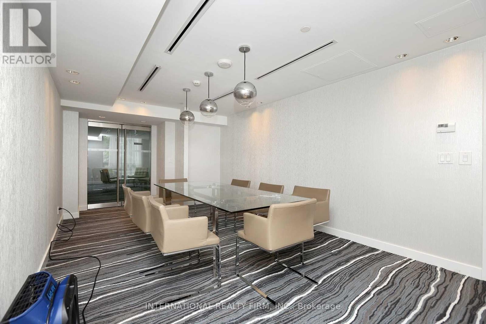 1112 - 215 Fort York Boulevard, Toronto, Ontario  M5V 4A2 - Photo 28 - C12696548