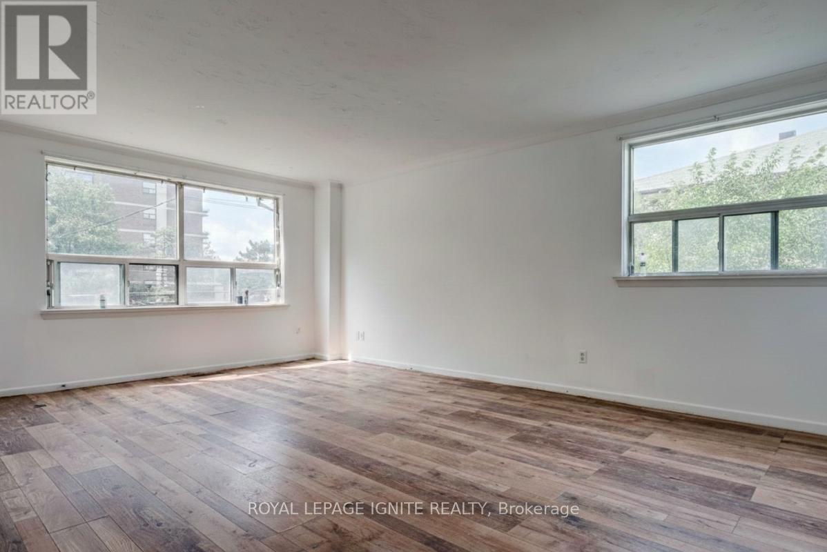 3 - 573A BIRCHMOUNT ROAD, Toronto, Ontario