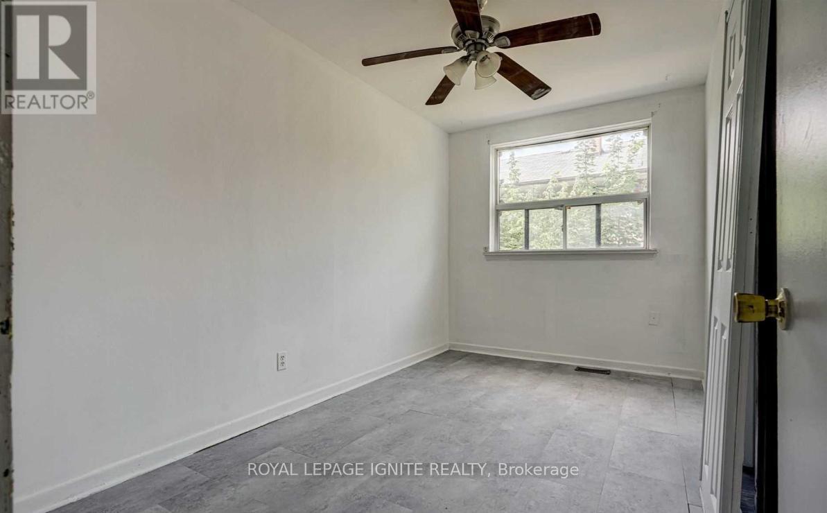 3 - 573a Birchmount Road, Toronto, Ontario  M1K 1P8 - Photo 4 - E12696478