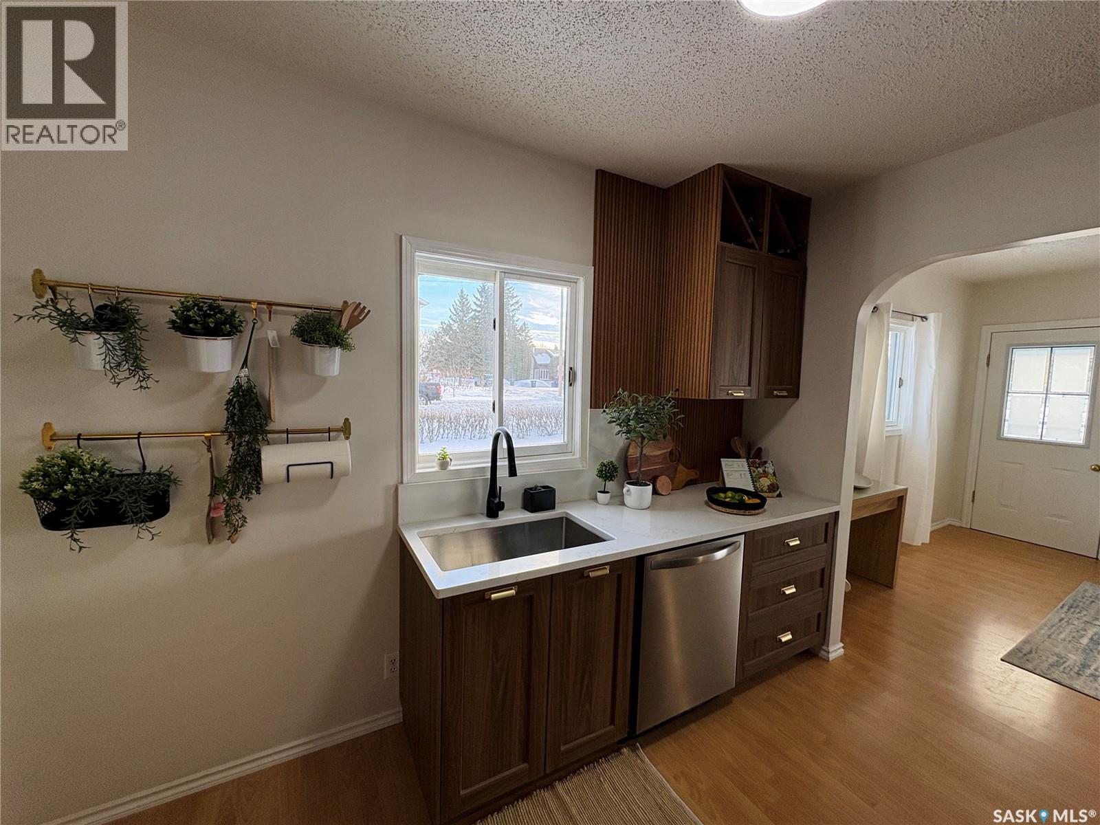 2002 3rd Street, Rosthern, Saskatchewan  S0K 3R0 - Photo 4 - SK026823