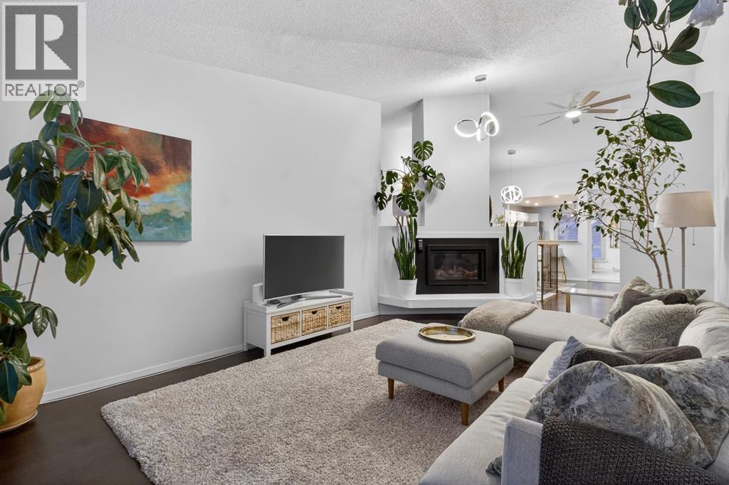 643 Strathcona Drive Sw, Calgary, Alberta  T3H 1K6 - Photo 21 - A2277598