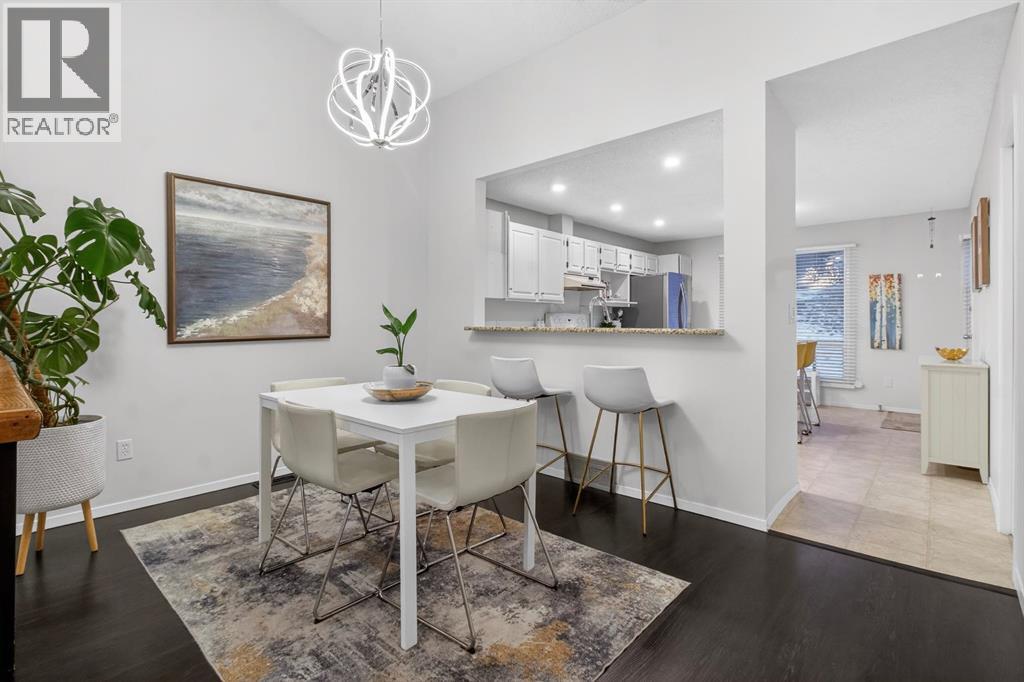 643 Strathcona Drive Sw, Calgary, Alberta  T3H 1K6 - Photo 7 - A2277598