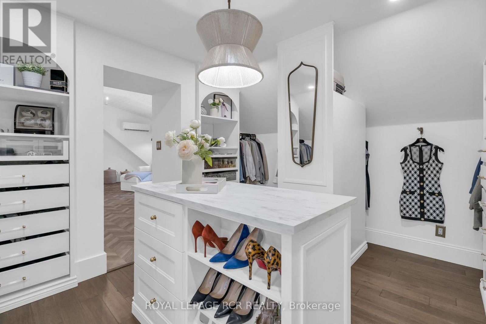 36 Marie Street, Georgina, Ontario  L0E 1L0 - Photo 22 - N12696384