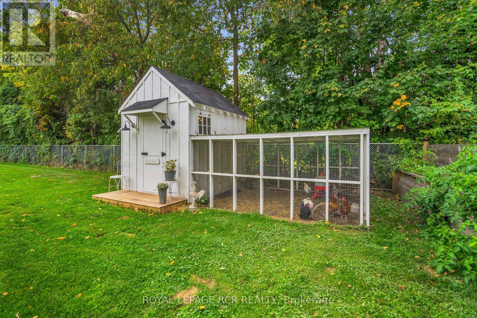 36 Marie Street, Georgina, Ontario  L0E 1L0 - Photo 36 - N12696384