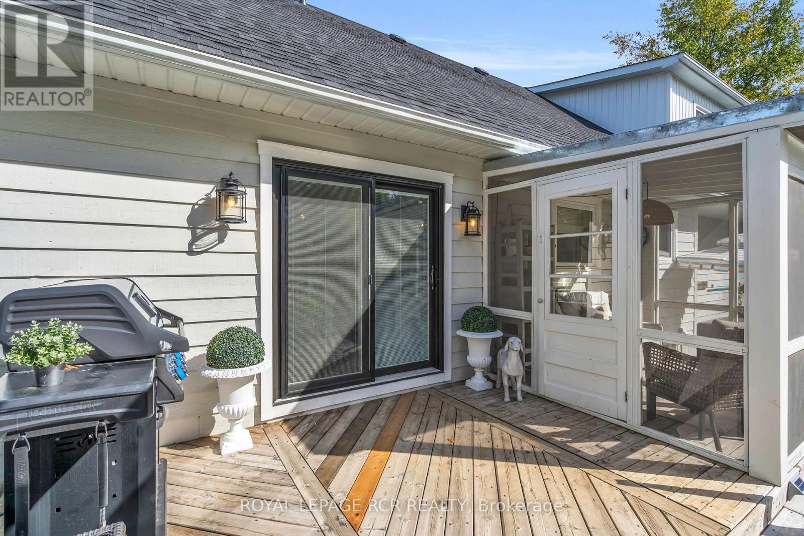 36 Marie Street, Georgina, Ontario  L0E 1L0 - Photo 39 - N12696384