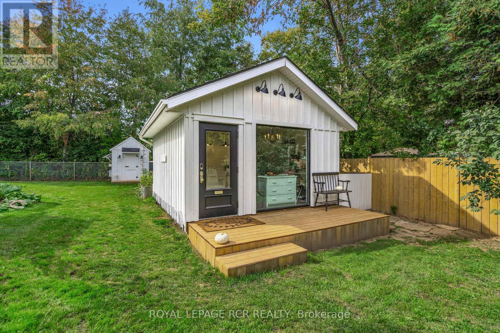 36 Marie Street, Georgina, Ontario  L0E 1L0 - Photo 40 - N12696384