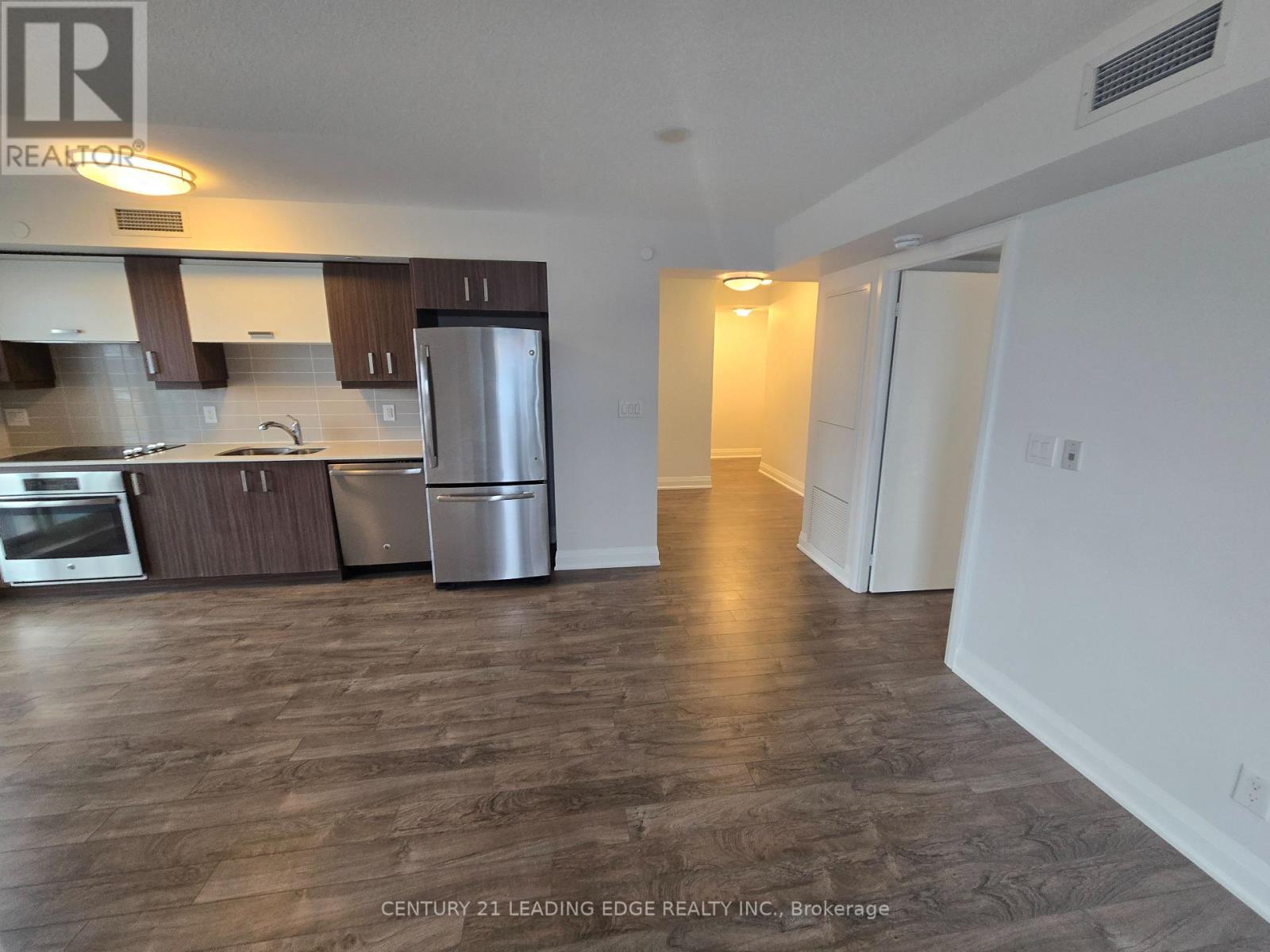 611 - 18 Uptown Drive, Markham, Ontario  L3R 5M5 - Photo 6 - N12696430