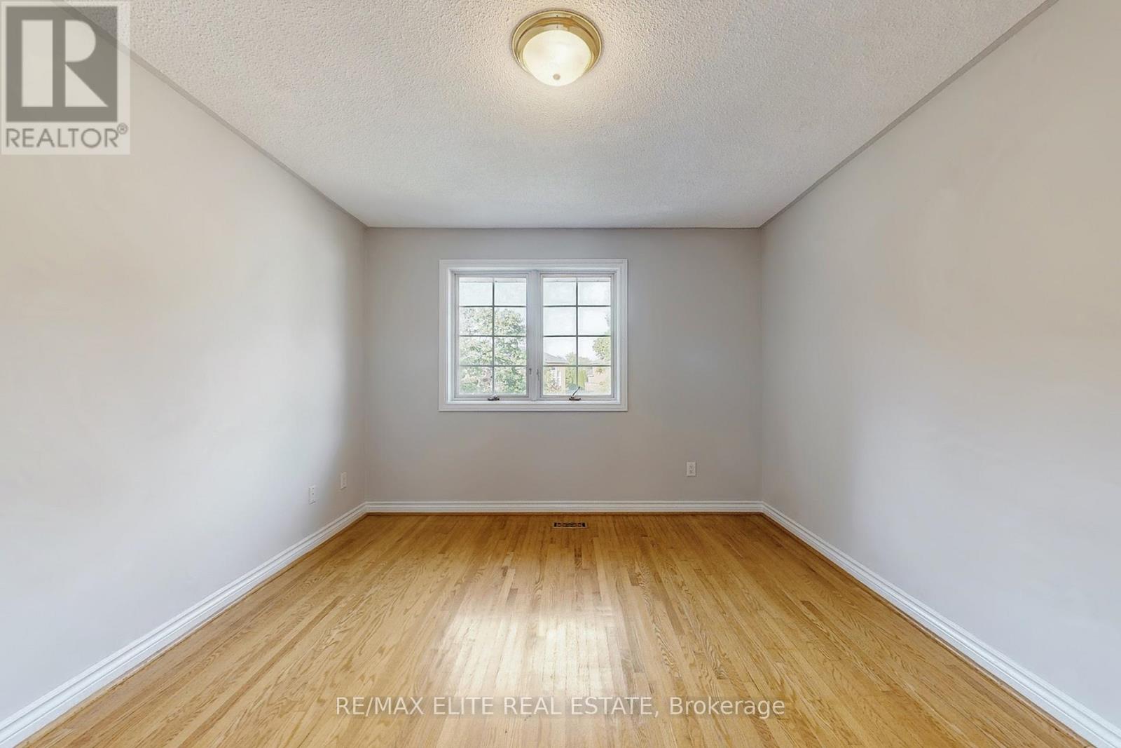 61 Beaufort Hills Road, Richmond Hill, Ontario  L4E 2N3 - Photo 31 - N12696466