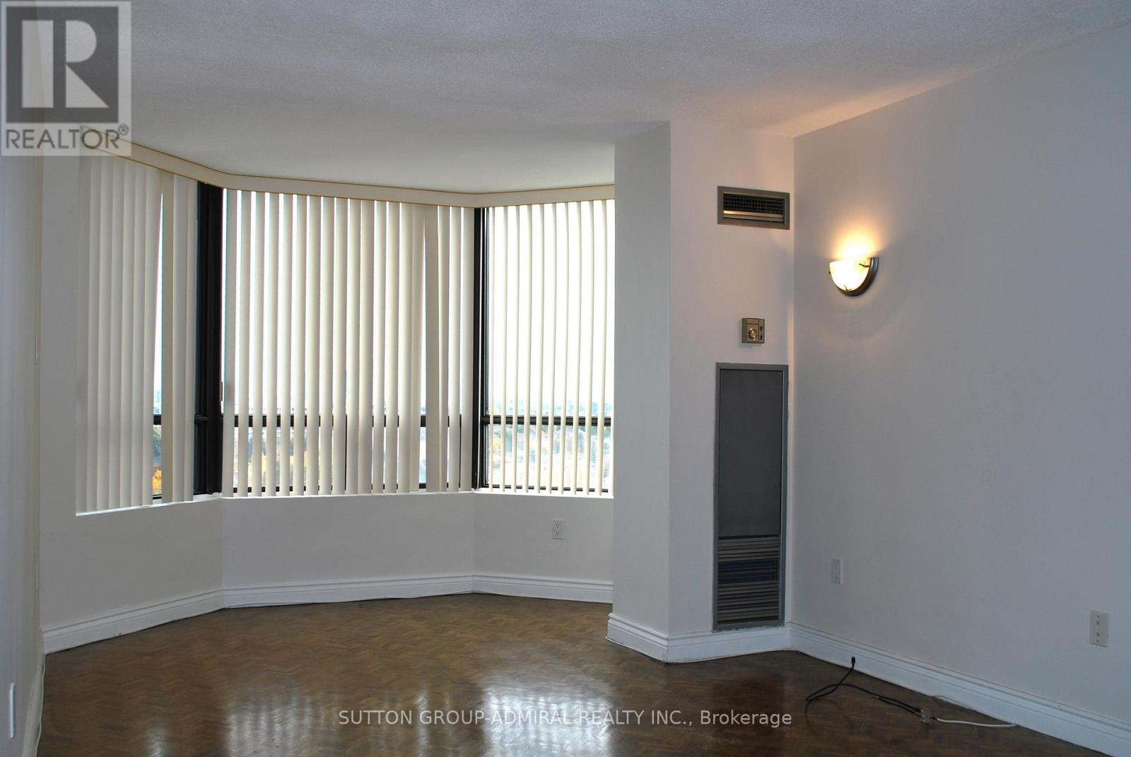 1109 - 7440 Bathurst Street, Vaughan, Ontario  L4J 7K8 - Photo 13 - N12696532