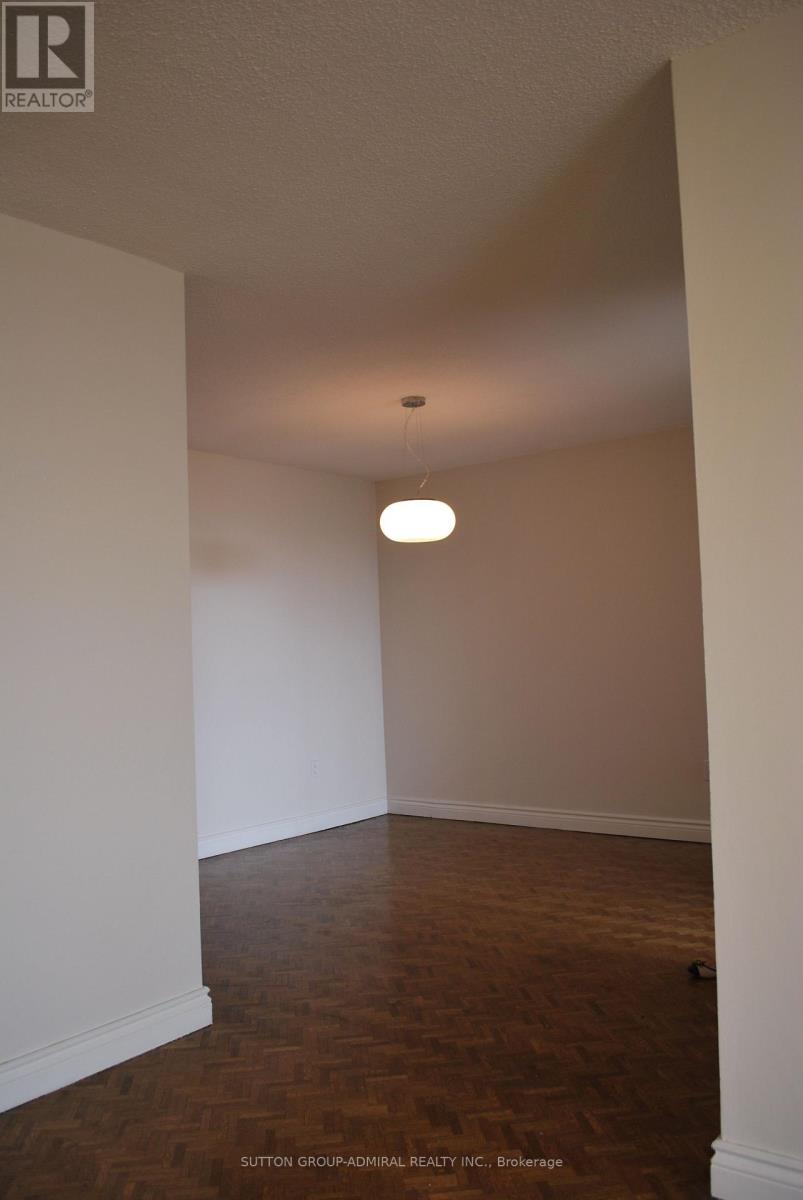 1109 - 7440 Bathurst Street, Vaughan, Ontario  L4J 7K8 - Photo 14 - N12696532