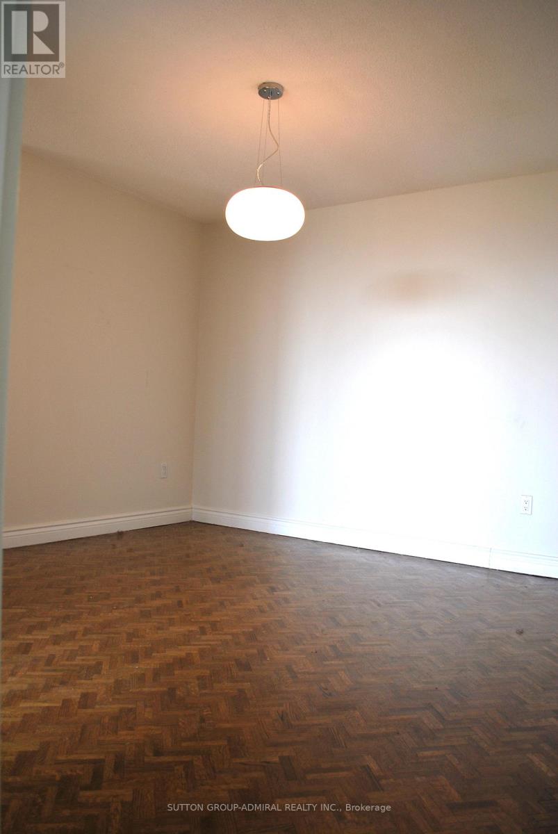 1109 - 7440 Bathurst Street, Vaughan, Ontario  L4J 7K8 - Photo 15 - N12696532