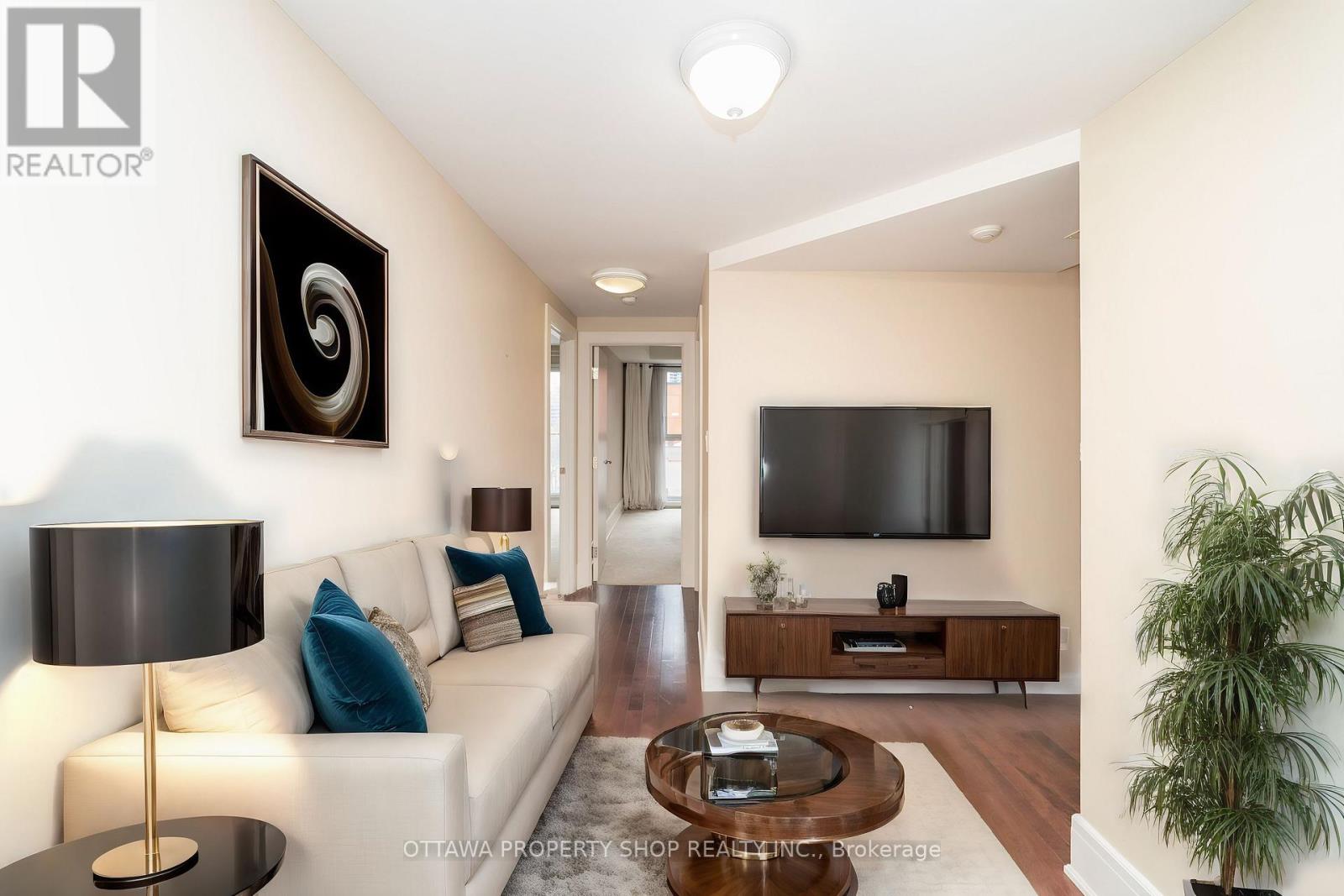 403 - 700 Sussex Drive, Ottawa, Ontario  K1N 1K4 - Photo 7 - X12692868