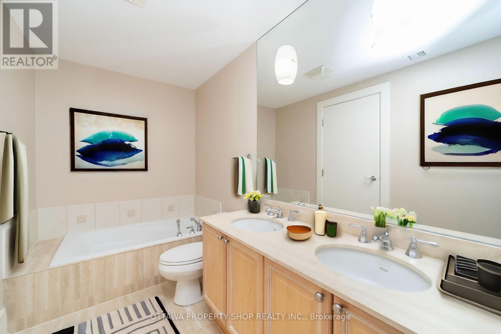 403 - 700 Sussex Drive, Ottawa, Ontario  K1N 1K4 - Photo 15 - X12692868