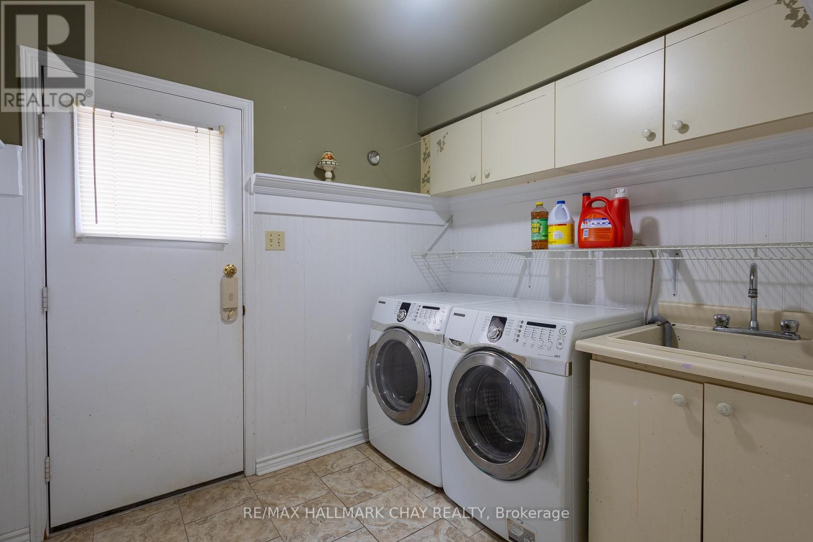 26 Orwell Crescent, Barrie, Ontario  L4N 6M6 - Photo 16 - S12696392