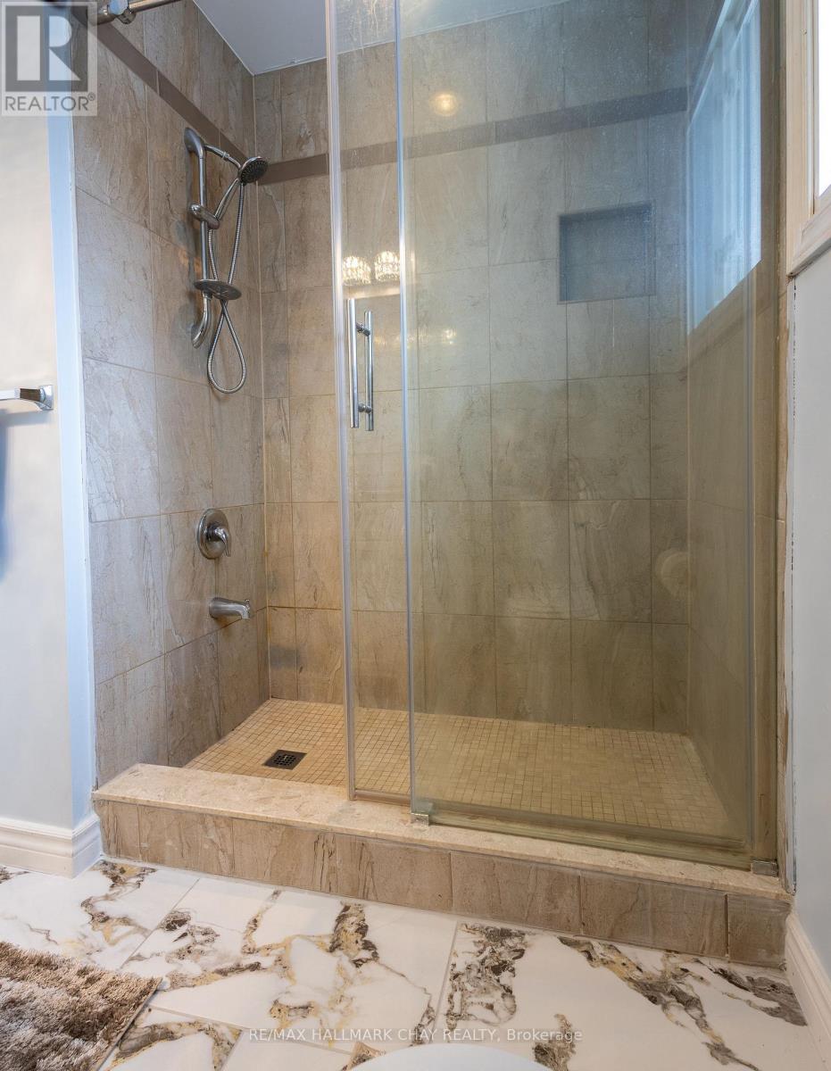 26 Orwell Crescent, Barrie, Ontario  L4N 6M6 - Photo 23 - S12696392