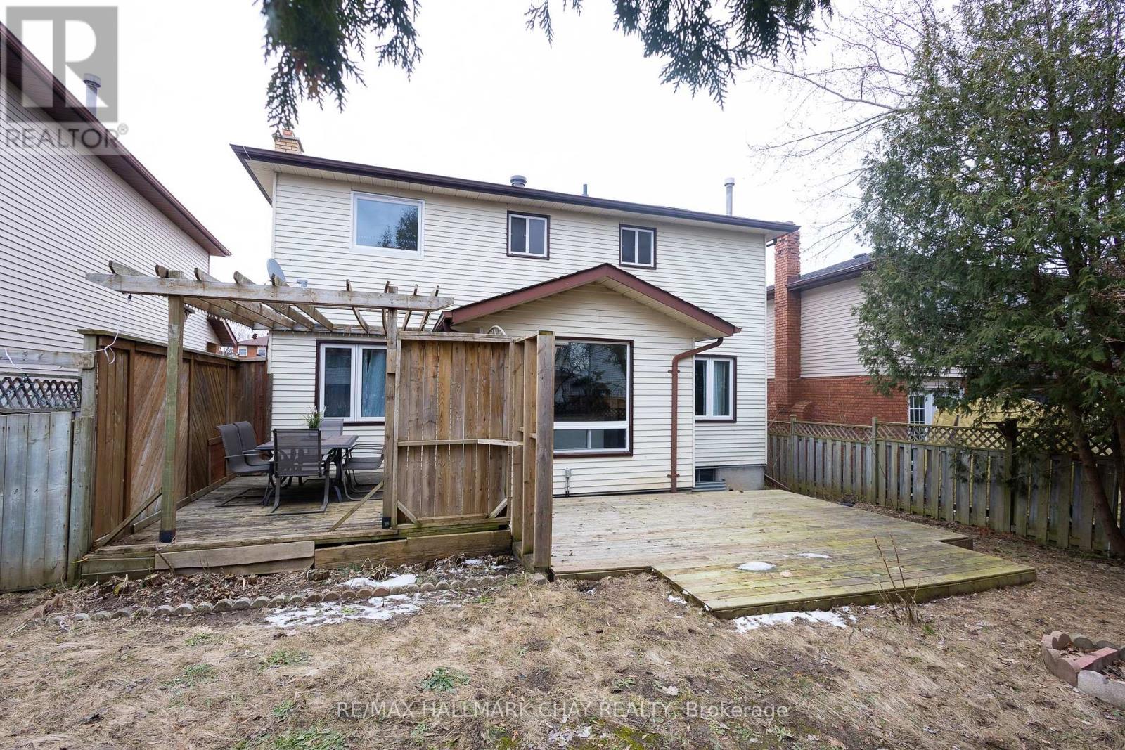 26 Orwell Crescent, Barrie, Ontario  L4N 6M6 - Photo 31 - S12696392