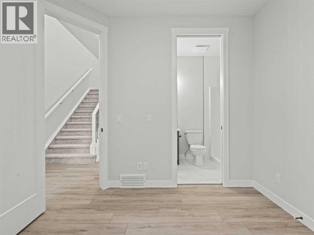 307 Kinniburgh Loop, Chestermere, Alberta  T1X 3C3 - Photo 9 - A2272799