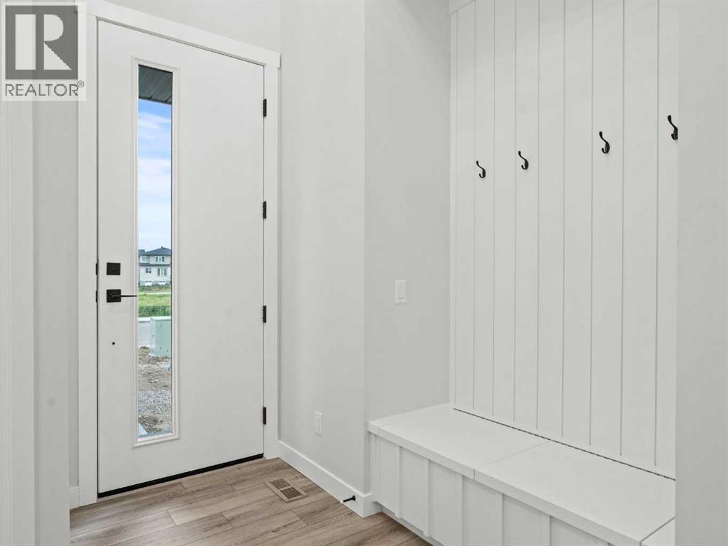 307 Kinniburgh Loop, Chestermere, Alberta  T1X 3C3 - Photo 7 - A2272799