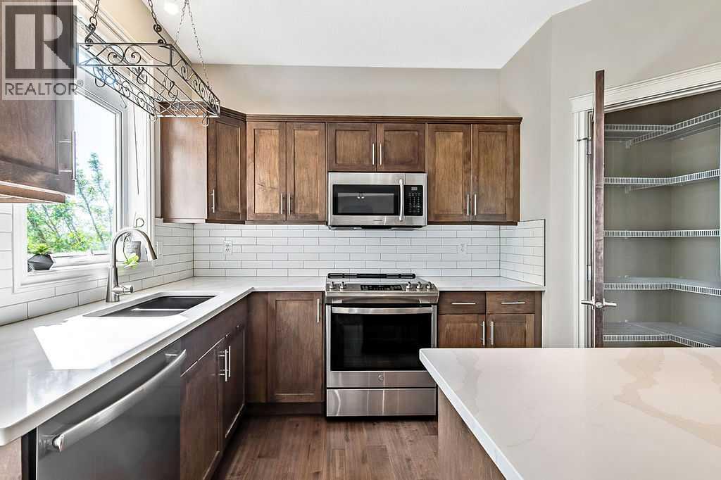 521 Westmount Close, Okotoks, Alberta  T1S 0B7 - Photo 14 - A2277474