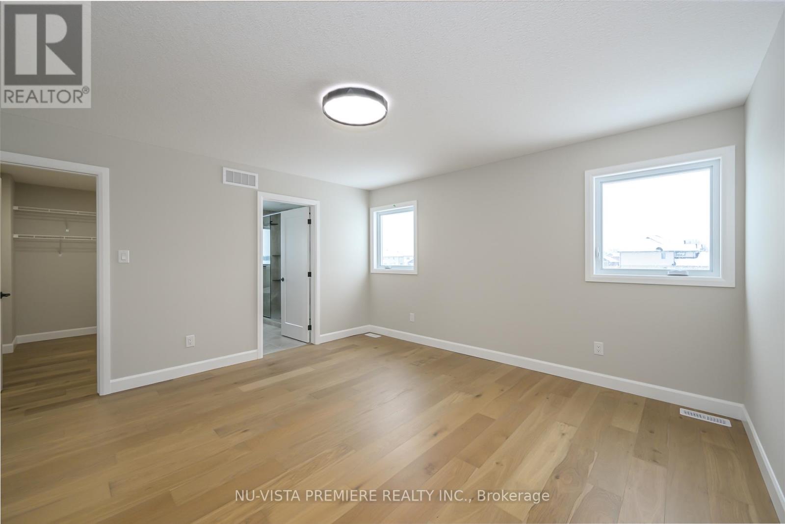 162 Watts Drive, Lucan Biddulph, Ontario  N0M 2J0 - Photo 13 - X12696790