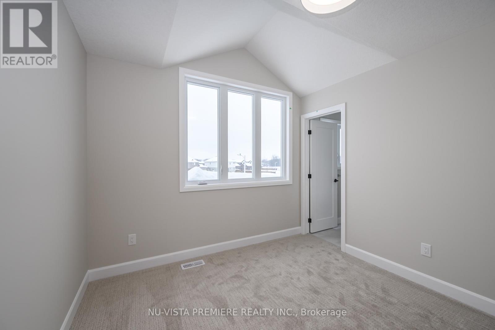 162 Watts Drive, Lucan Biddulph, Ontario  N0M 2J0 - Photo 17 - X12696790