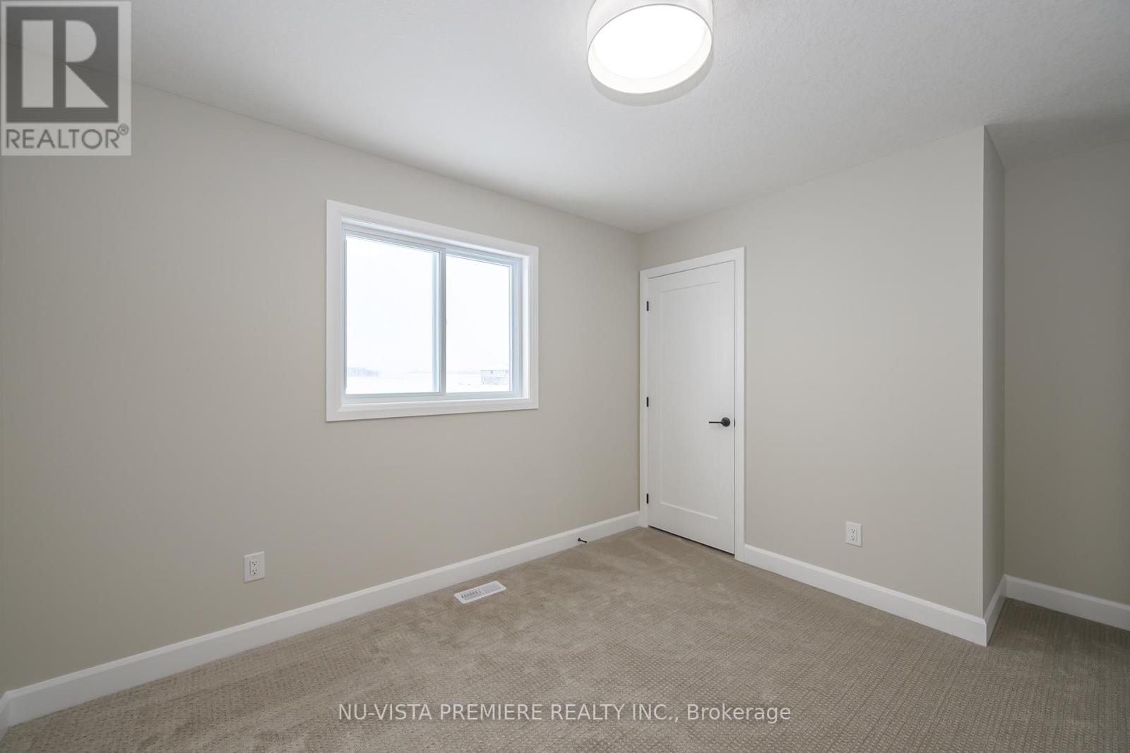 162 Watts Drive, Lucan Biddulph, Ontario  N0M 2J0 - Photo 22 - X12696790