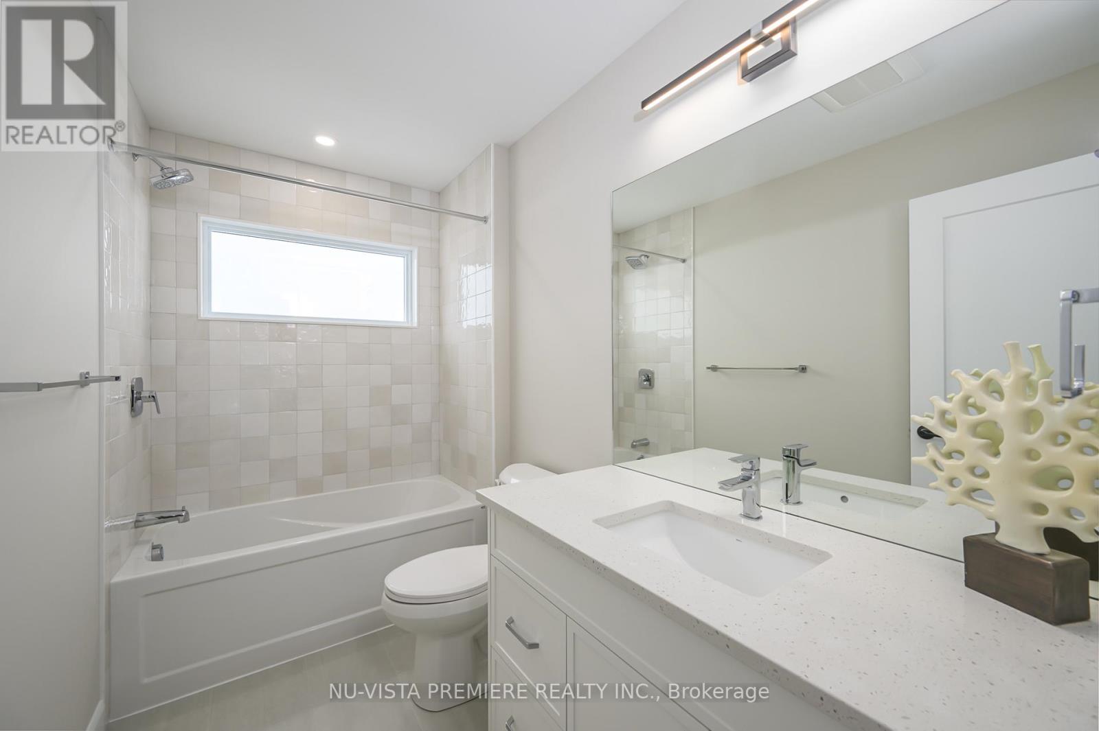 162 Watts Drive, Lucan Biddulph, Ontario  N0M 2J0 - Photo 23 - X12696790