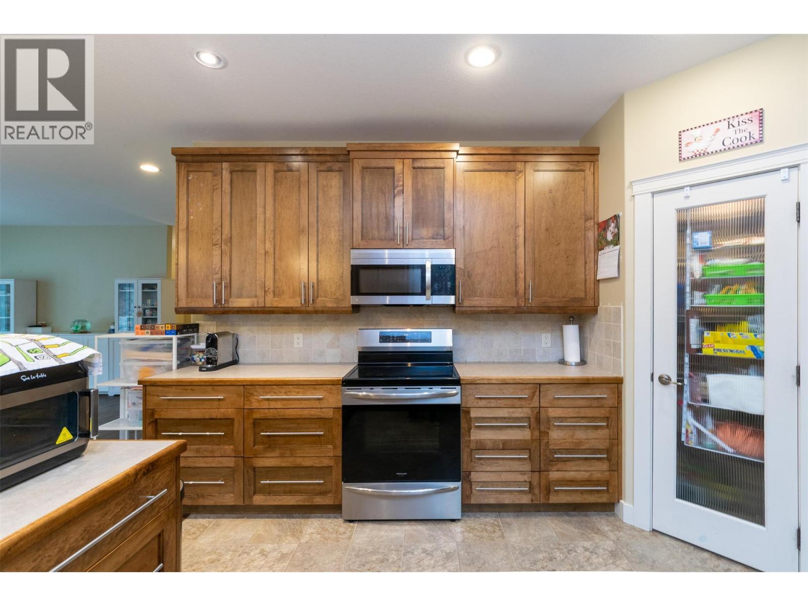 1581 20 Street Ne Unit# 36, Salmon Arm, British Columbia  V1E 0A7 - Photo 20 - 10367325