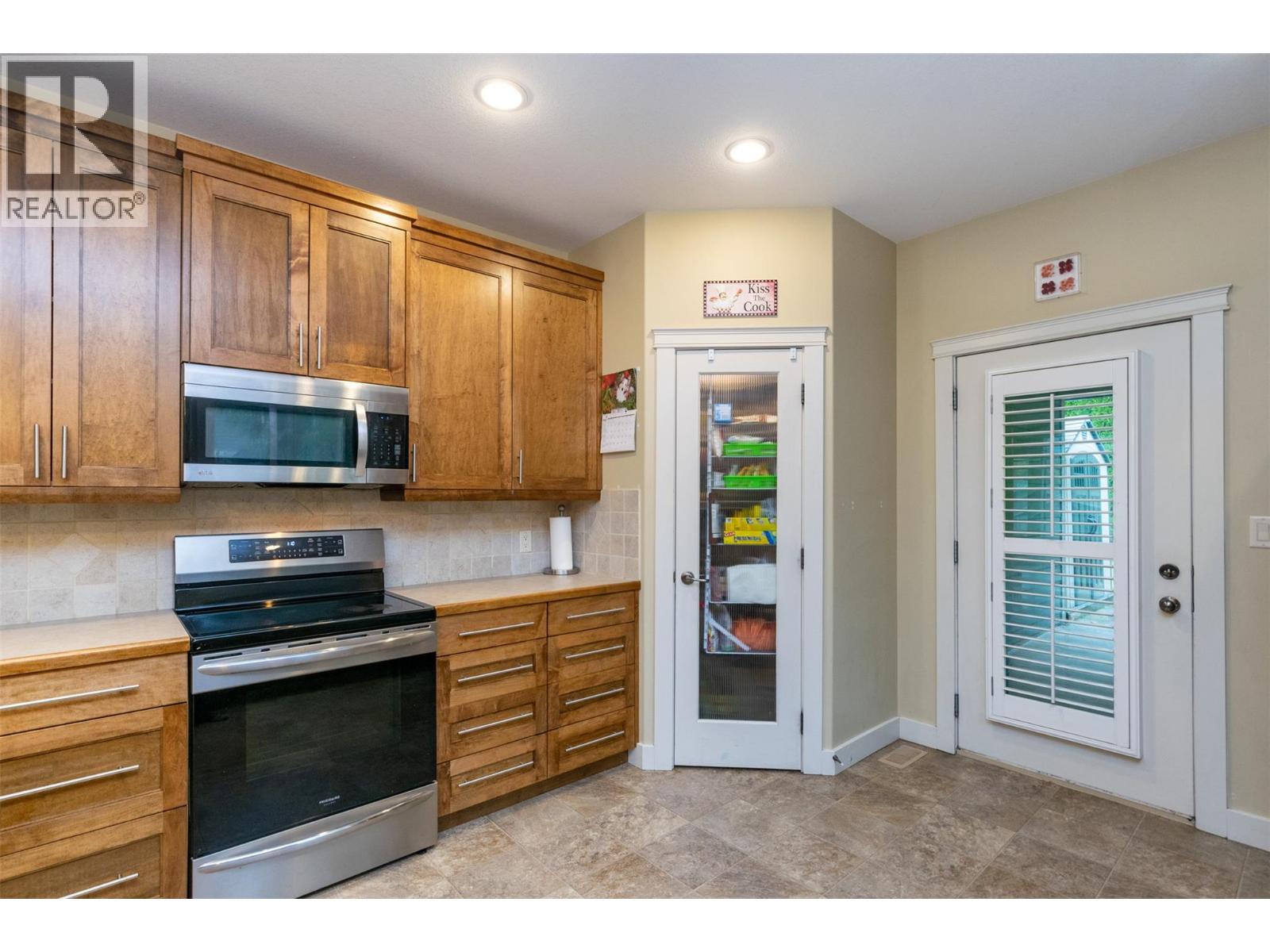 1581 20 Street Ne Unit# 36, Salmon Arm, British Columbia  V1E 0A7 - Photo 19 - 10367325