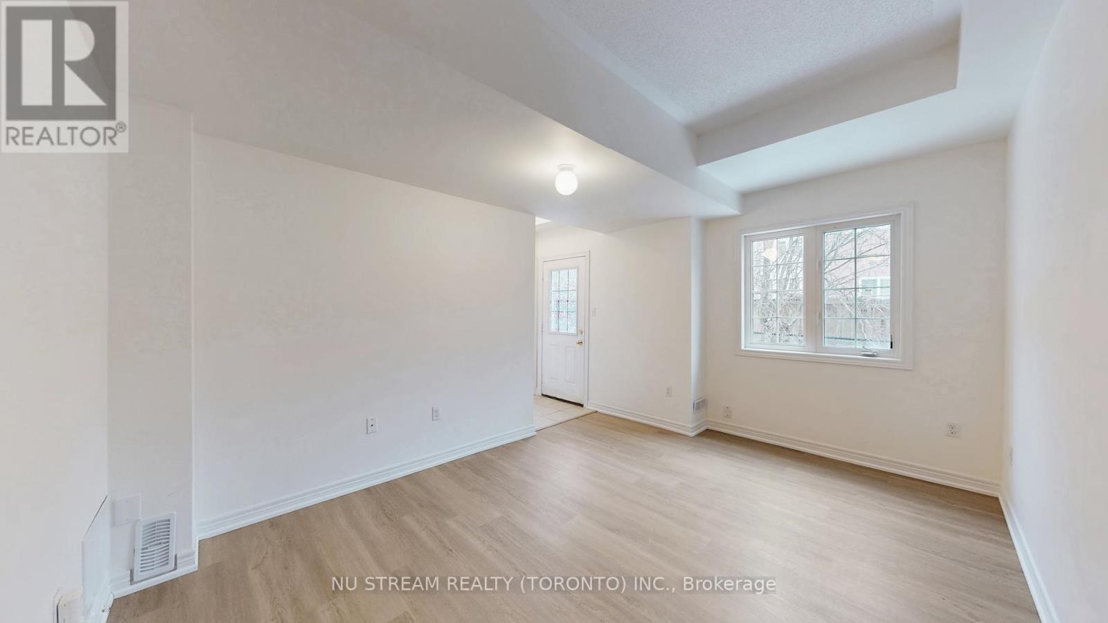 72 - 15 Old Colony Road, Richmond Hill, Ontario  L4E 4L5 - Photo 36 - N12694988