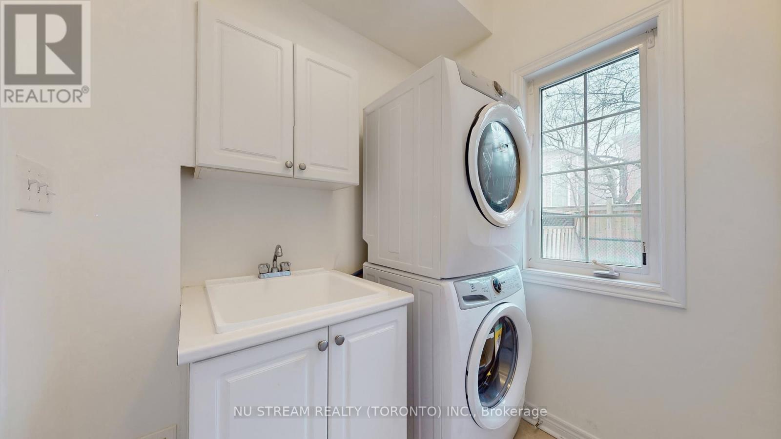 72 - 15 Old Colony Road, Richmond Hill, Ontario  L4E 4L5 - Photo 41 - N12694988