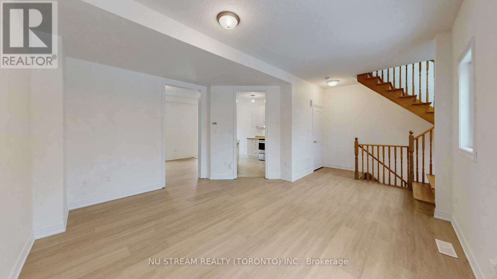 72 - 15 Old Colony Road, Richmond Hill, Ontario  L4E 4L5 - Photo 6 - N12694988