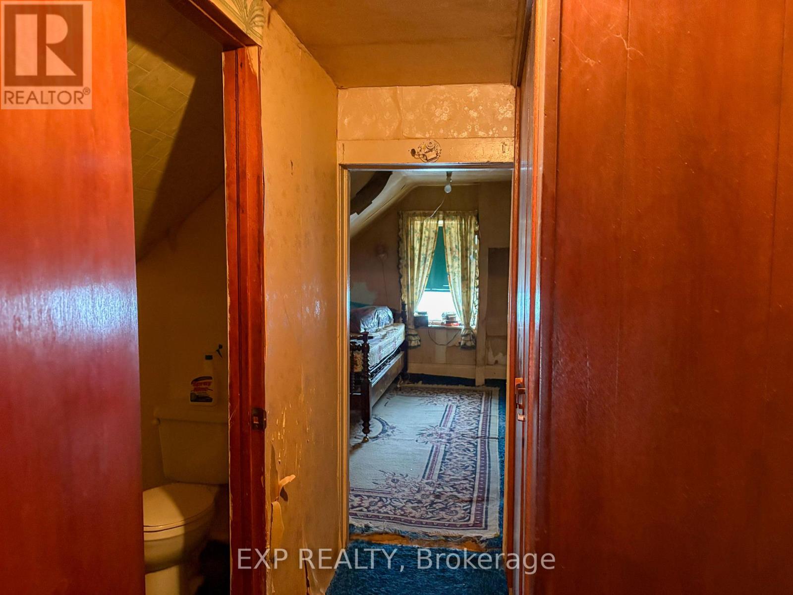 37 Mutual Avenue, Renfrew, Ontario  K7V 3R4 - Photo 7 - X12696650