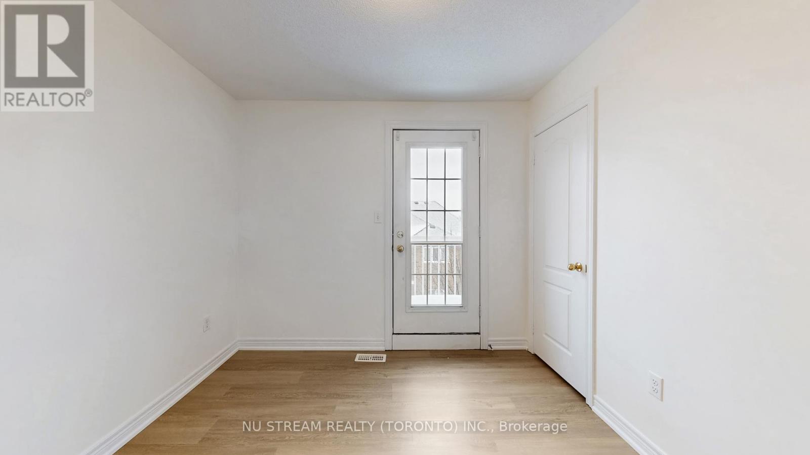 72 - 15 Old Colony Road, Richmond Hill, Ontario  L4E 4L5 - Photo 32 - N12694988