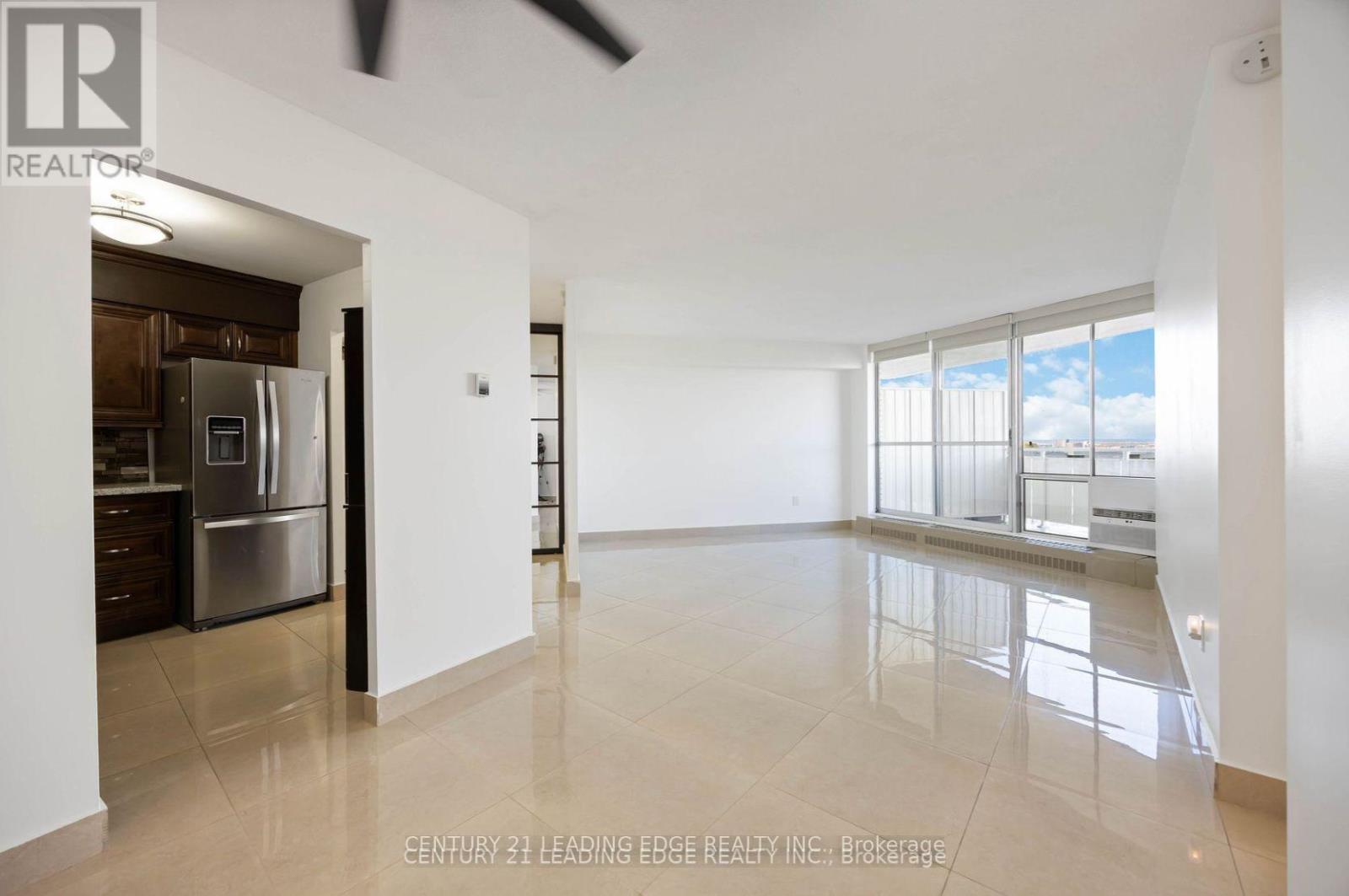 2403 - 330 Dixon Road, Toronto, Ontario  M9R 1S9 - Photo 10 - W12696398