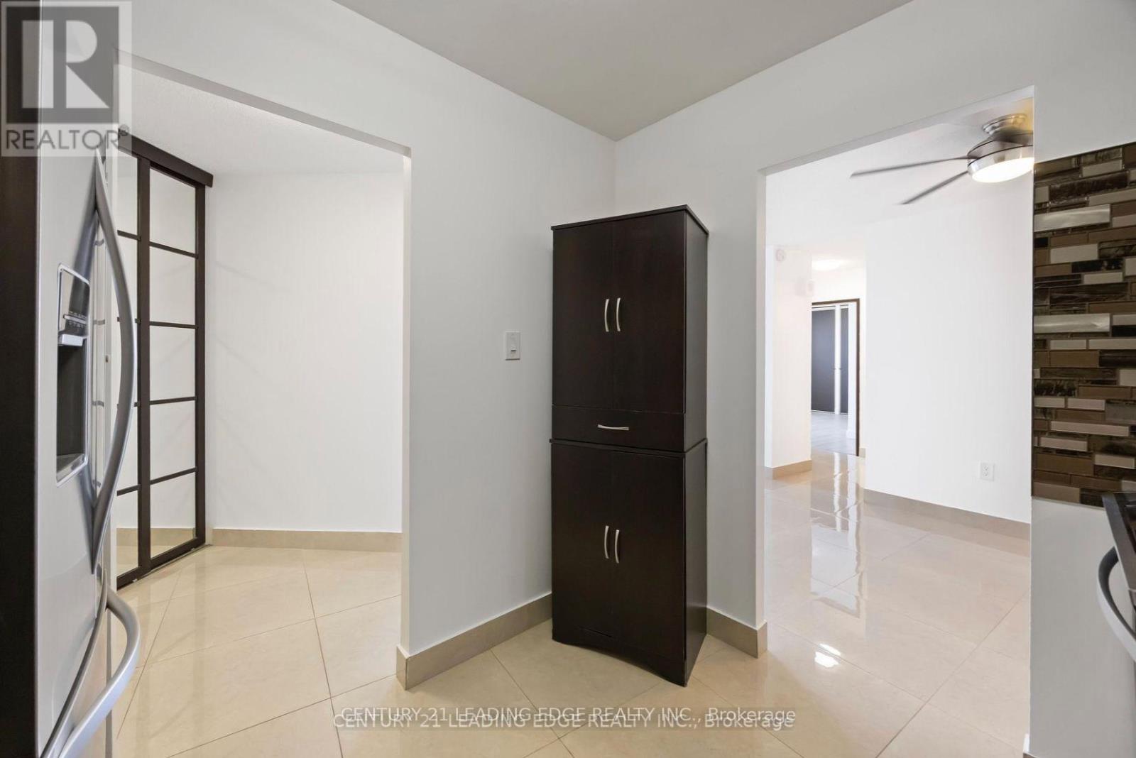 2403 - 330 Dixon Road, Toronto, Ontario  M9R 1S9 - Photo 13 - W12696398