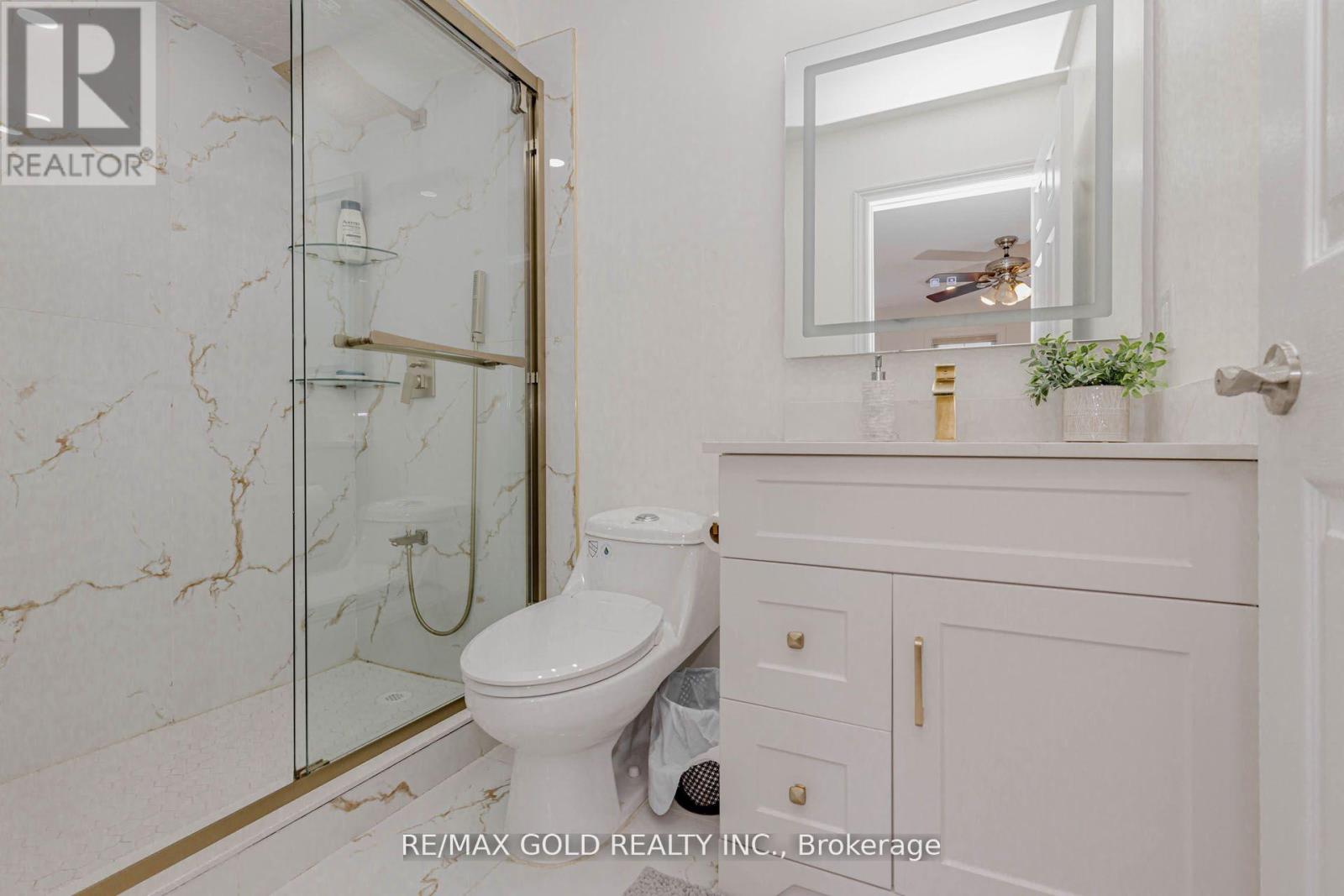 246 Littlewood Drive, Oakville, Ontario  L6H 7K1 - Photo 30 - W12696406