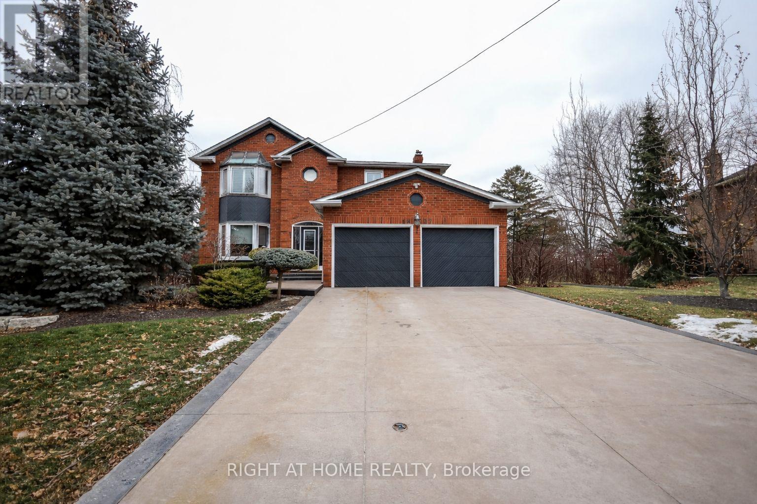 1827 FOLKWAY DRIVE, Mississauga, Ontario